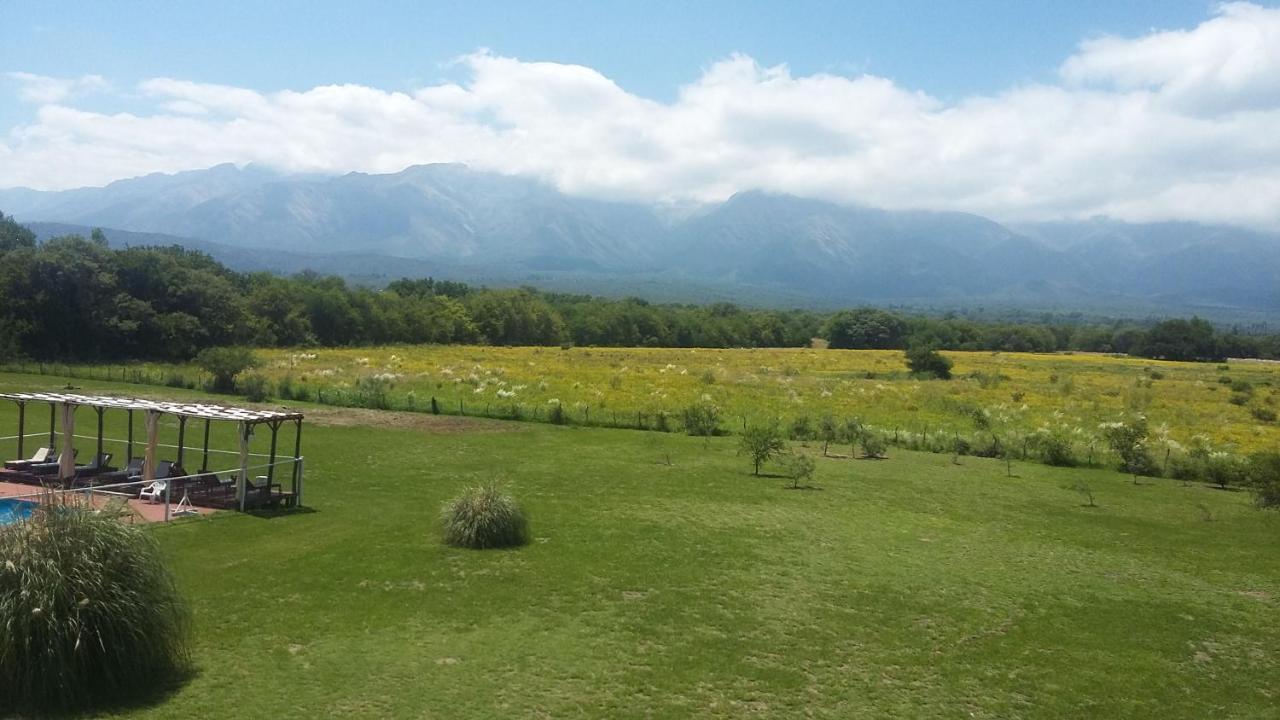 Complejo Valle De Las Rosas Villa Villa Las Rosas Luaran gambar